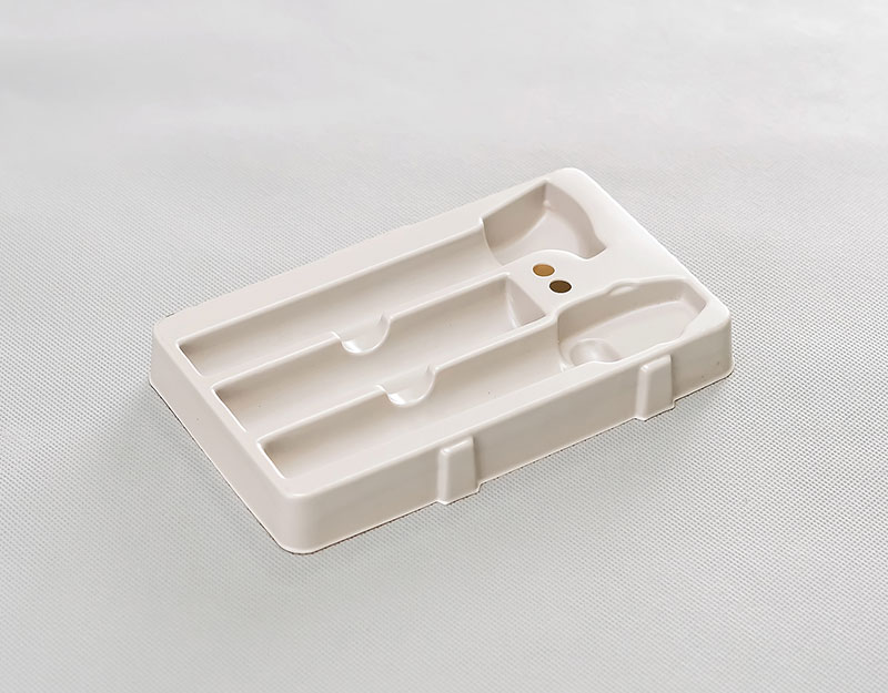 Hardware tray